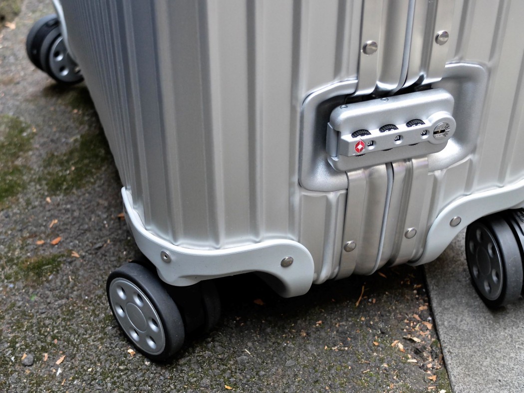 rimowa wheels