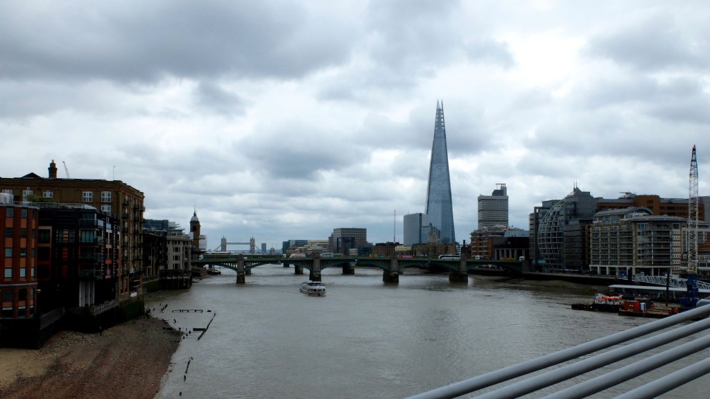 London Thames River