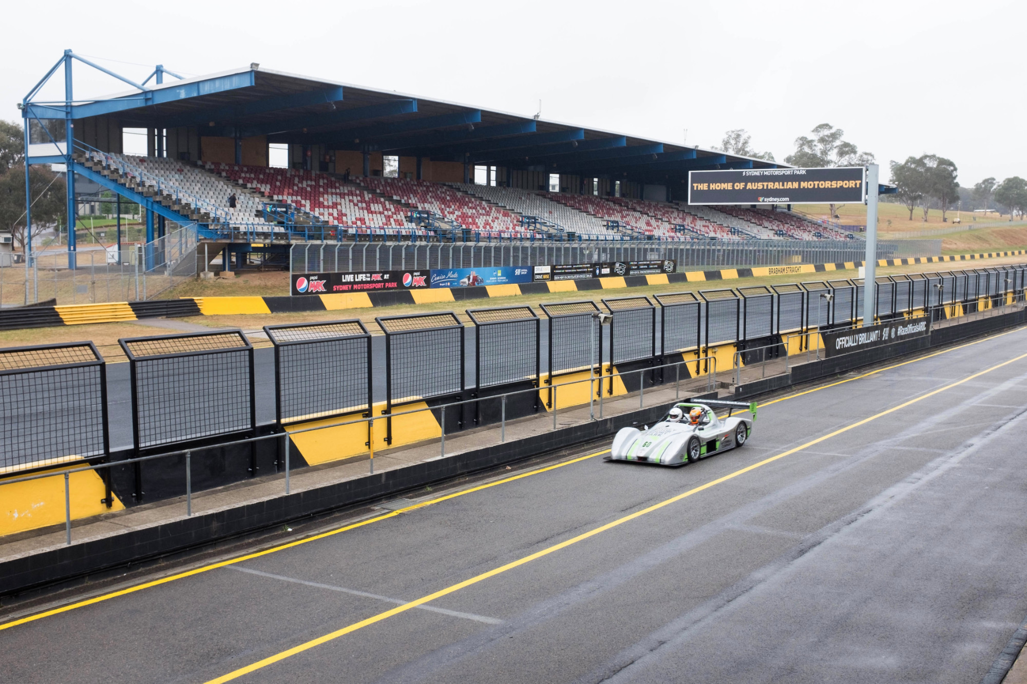 Radical driver days, Eastern Creek Raceway