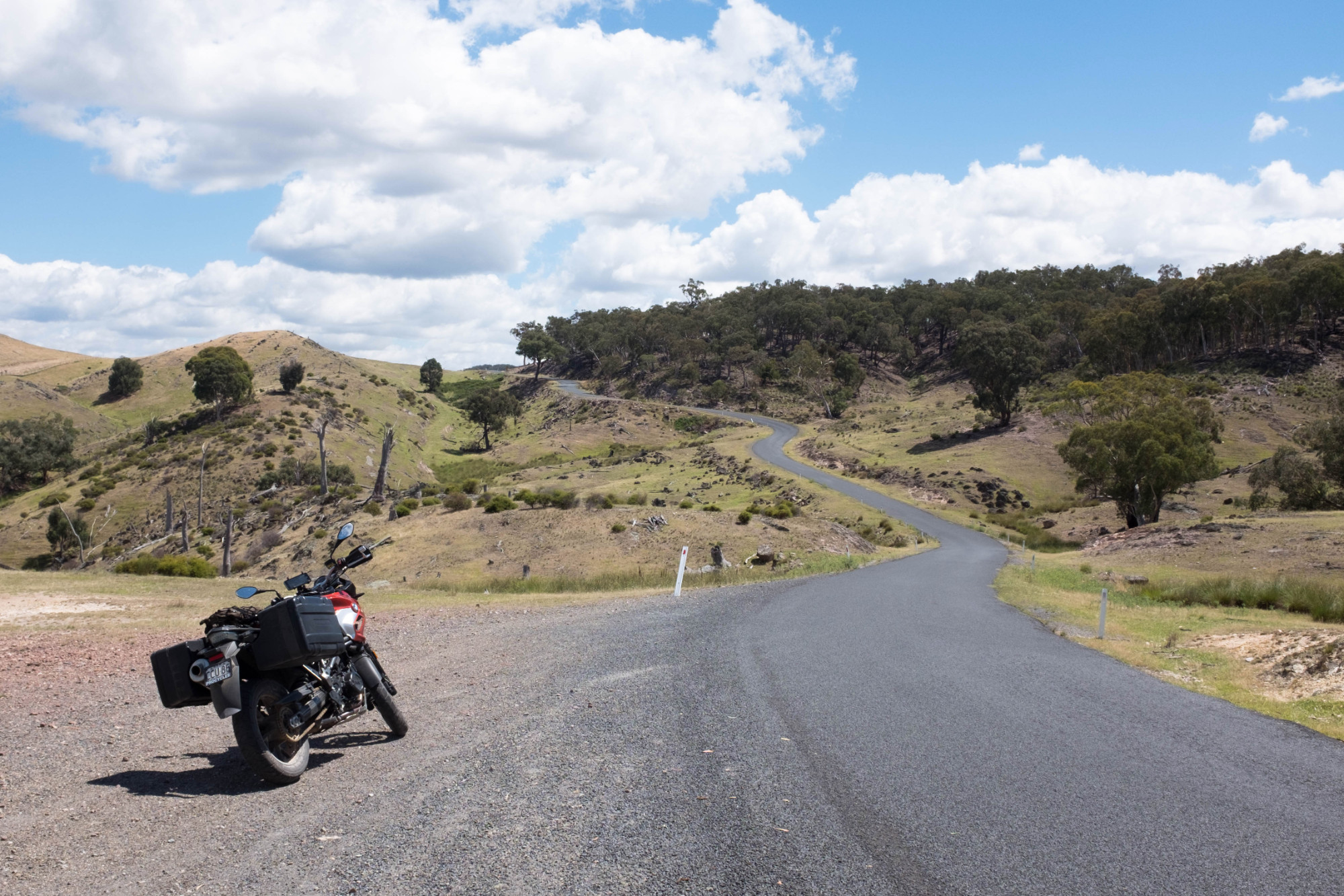 Motorcycle ride Sydney to Ballarat via the snowy mountains